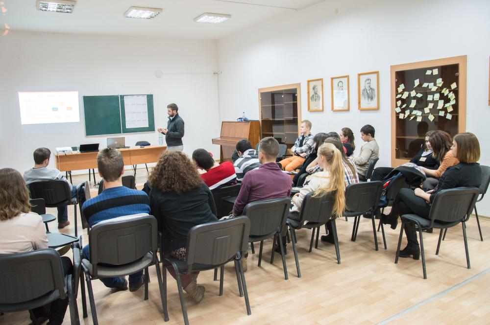 Kárpátaljai Magyar Hallgatói Önkormányzatok Vezetőképzője a Rákóczi-főiskolán