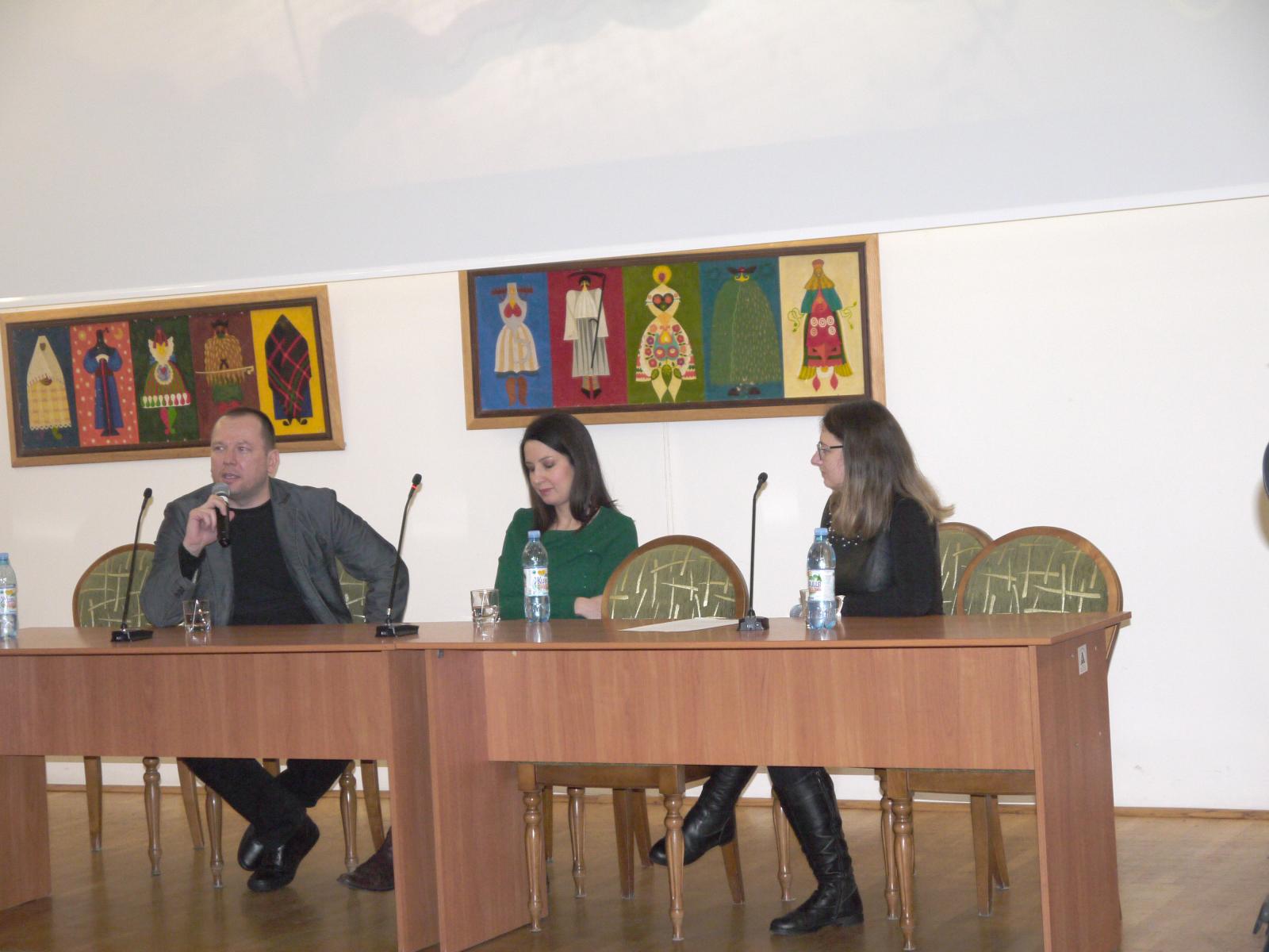 https://kme.org.ua/hu/hirek/filmvetites-es-kozonsegtalalkozo-beregszaszban/