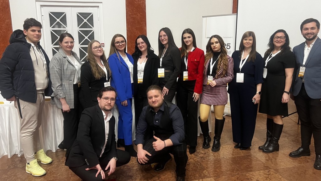A Rákóczi-főiskola a Magyar Ifjúsági Konferencia 25. közgyűlésen